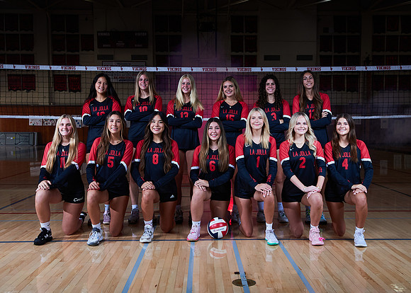 La Jolla High School Varsity Girls Volleyball