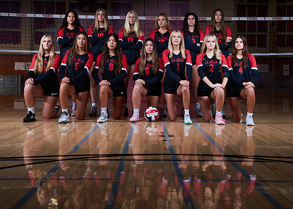 La Jolla High School Varsity Girls Volleyball
