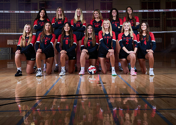 La Jolla High School Varsity Girls Volleyball