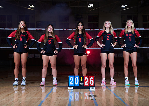 La Jolla High School Varsity Girls Volleyball