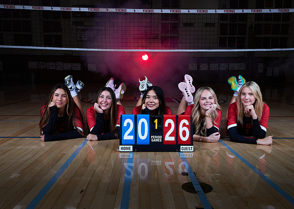 La Jolla High School Varsity Girls Volleyball