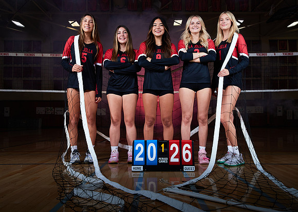 La Jolla High School Varsity Girls Volleyball