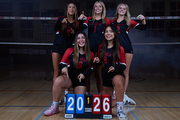 La Jolla High School Varsity Girls Volleyball