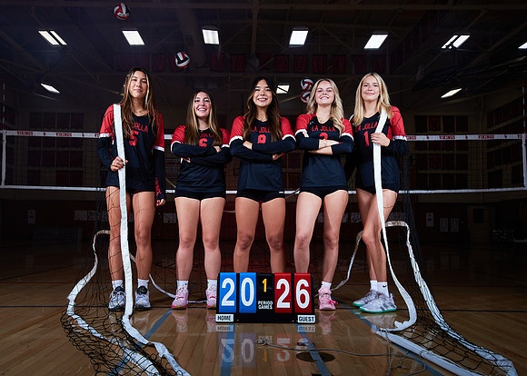 La Jolla High School Varsity Girls Volleyball