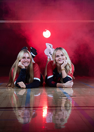 La Jolla High School Varsity Girls Volleyball