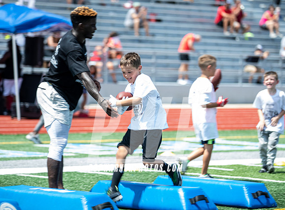 Tyreek Hill Youth Camp