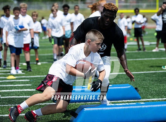 Tyreek Hill Youth Camp