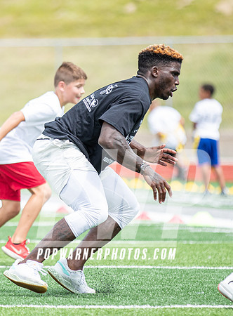 Tyreek Hill Youth Camp