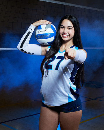 HighTech High Girls Volleyball