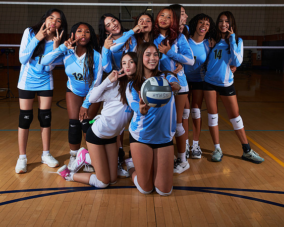 HighTech High Girls Volleyball