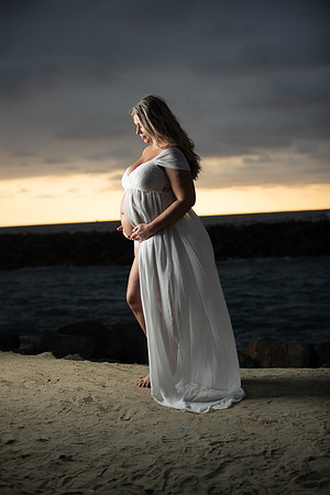 Rachel Maternity Shoot