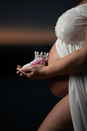 Rachel Maternity Shoot