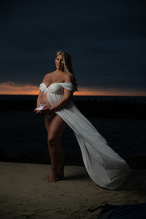 Rachel Maternity Shoot
