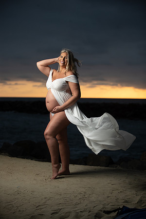 Rachel Maternity Shoot