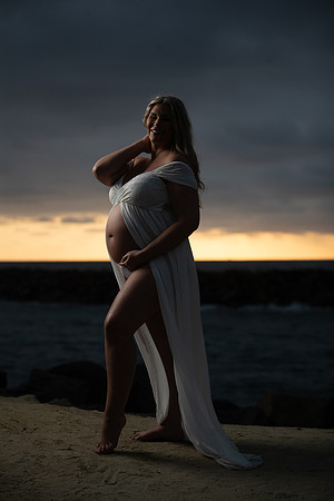 Rachel Maternity Shoot