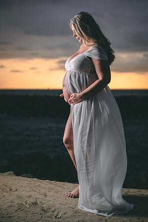Rachel Maternity Shoot