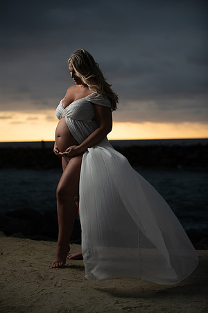 Rachel Maternity Shoot