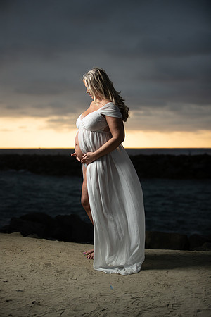 Rachel Maternity Shoot
