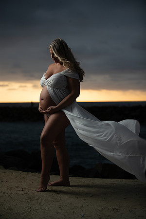 Rachel Maternity Shoot