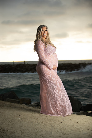 Rachel Maternity Shoot