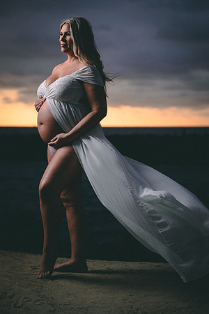 Rachel Maternity Shoot